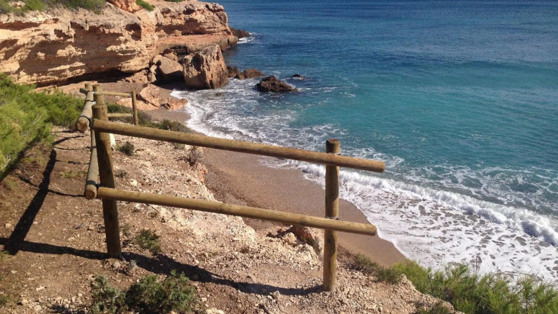Encantador Apartamento Gaviotas Cerca De La Playa Calafat